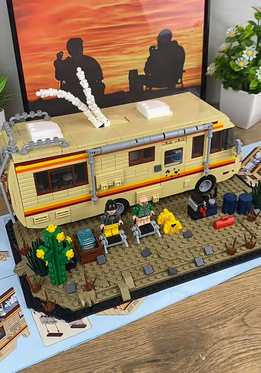 Breaking Bad RV Building Set